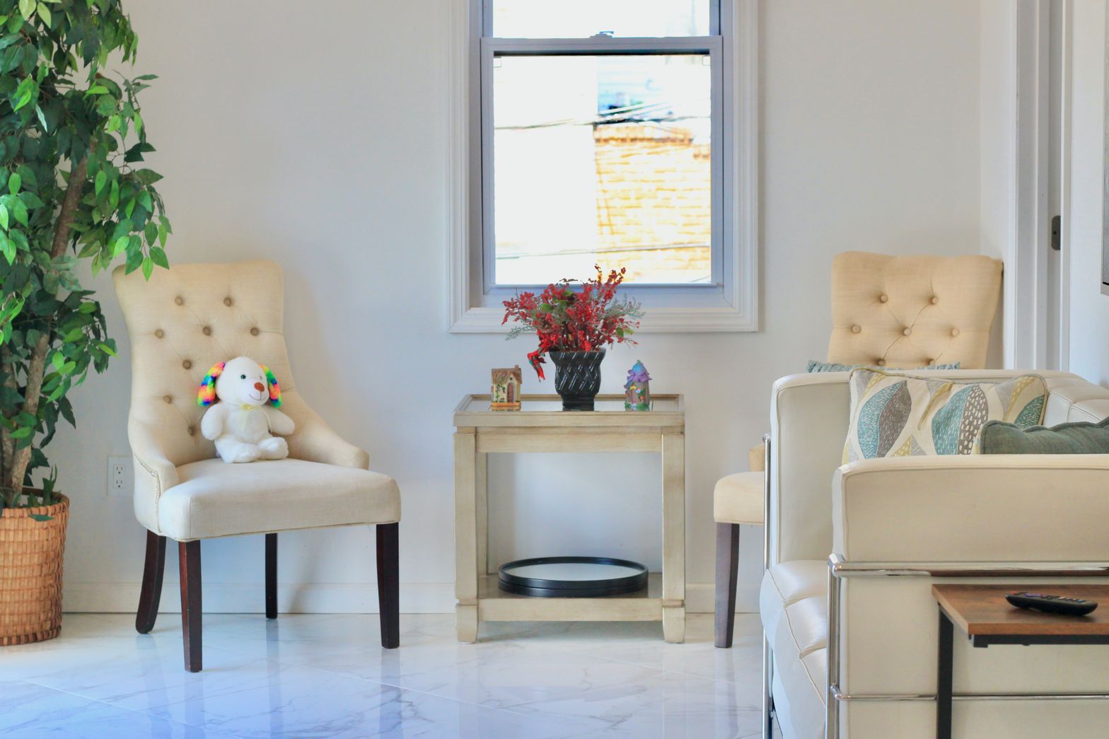 Interior view 9